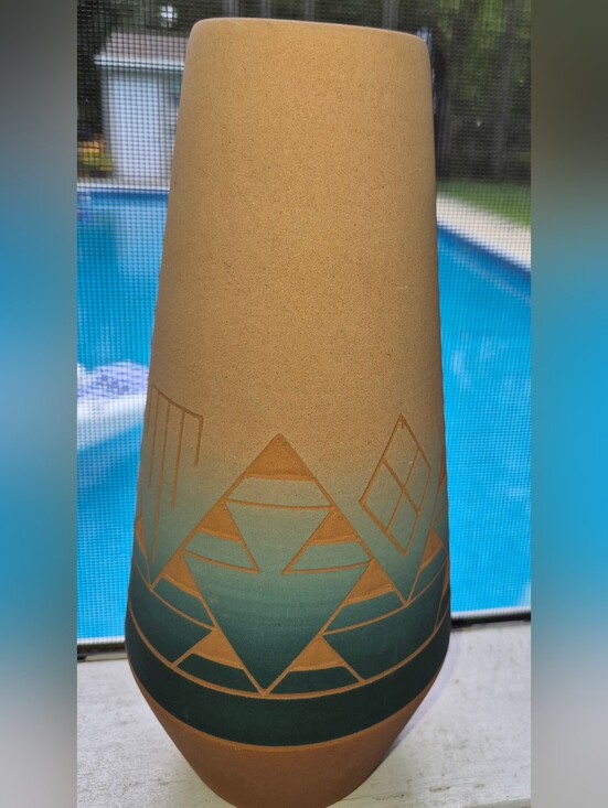 Other - Vintage Sioux Nation Etched Terracota Vase, Cursive Signature On Bottom,High Elk